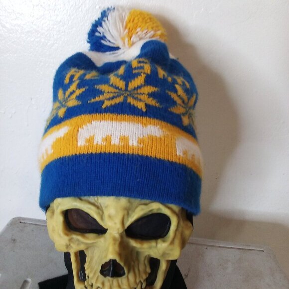 Vintage Alaska Polar Bears Winter Beanie Pom Hat - Picture 1 of 4